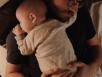Μόνος στο σπίτι με το μωρό: Συμβουλές για τον νέο μπαμπά